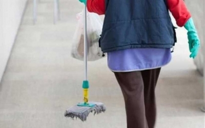 ΕΛΜΕΚΙ: Μόνιμη σταθερή εργασία για τις καθαρίστριες των σχολείων