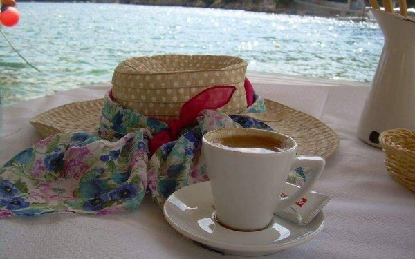 Διονυσία Μενεγάτου: ''Η Μάνα''