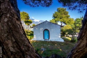 Το γραφικό εκκλησάκι της Υπαπαντής στην Πεσσάδα