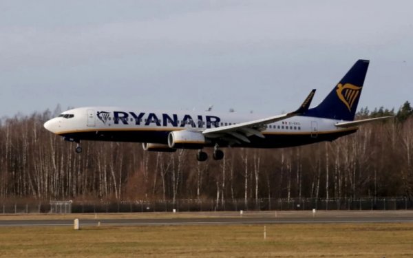 Η Ryanair κλείνει τη βάση της στο αεροδρόμιο της Φρανκφούρτης