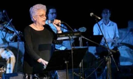 «Έφυγε» η Δόμνα Σαμίου