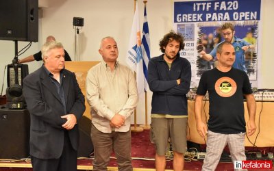 Χρόνης Πολίτσης: "Όταν ένας άνθρωπος ζει τα όνειρα, σημαίνει ότι είναι ευτυχισμένος άνθρωπος!" - Ποιους Ευχαριστεί