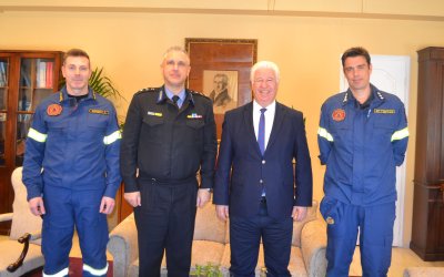 Εθιμοτυπική συνάντηση του Περιφερειάρχη Ιονίων Νήσων με τον Περιφερειακό Διοικητή της Πυροσβεστικής