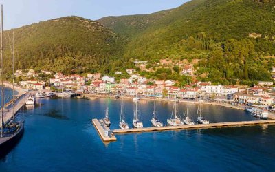 ZOUGLA.GR : Πάρτι αισχροκέρδειας από τους πράκτορες του yachting στην Κεφαλονιά - Αντί για 100 ζητούν έως και 600 ευρώ!