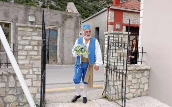 Ένας ξεχωριστός γάμος στις Φρίκες (εικόνες)