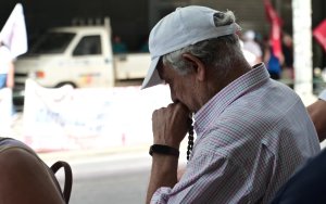 Εργαζόμενοι συνταξιούχοι: Αυξήσεις στις συντάξεις, αλλά και δυσάρεστες φορολογικές εκπλήξεις