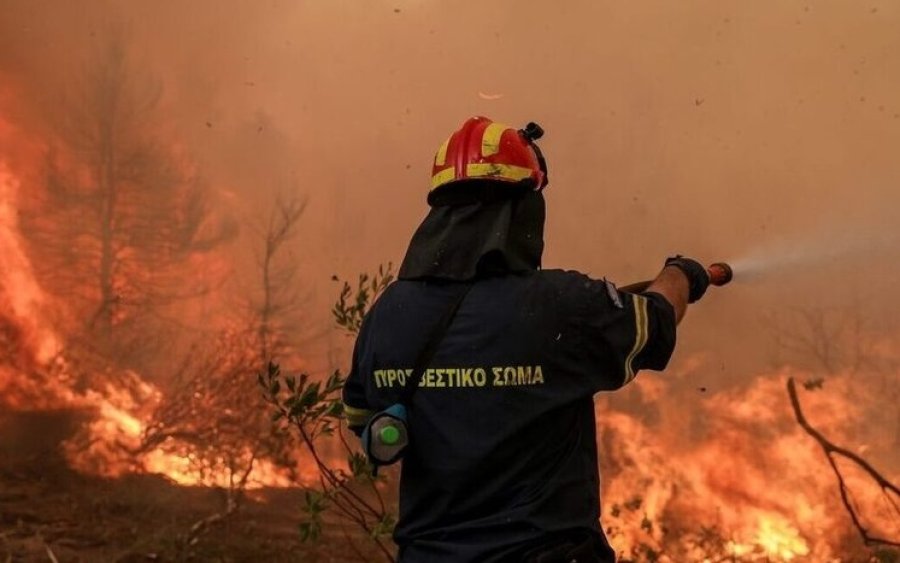 Σύλληψη Εποχικού Πυροσβέστη για εμπρησμό στην Κεφαλονιά: Παραδειγματική τιμωρία ζητά το Πανελλήνιο Σωματείο Συμβασιούχων Πυροσβεστών