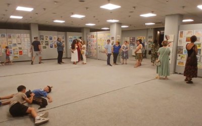 Έκθεση μαθητών από το Εργαστήρι Τέχνης «Αποτυπώματα» στο Δημοτικό Θέατρο Αργοστολίου