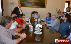 Η επίσκεψη του Παναγιώτη Κουρουμπλή στην Κεφαλονιά (εικόνες)