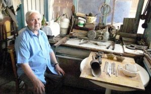 Μια θύμηση για τον Νικόλα Βαλσαμάκη Βουτσινά - Ο λατινιέρης της Σάμης (εικόνες)