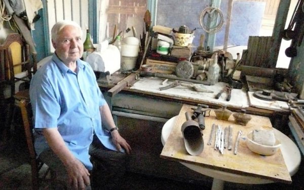 Μια θύμηση για τον Νικόλα Βαλσαμάκη Βουτσινά - Ο λατινιέρης της Σάμης (εικόνες)
