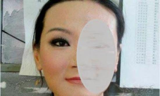 ΣΟΚ: Έβγαλε επιτέλους το make up μετά από 2 χρόνια: Δείτε πως έγινε το πρόσωπό της!