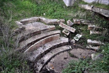 Το μικρότερο αρχαίο θέατρο της Ελλάδας στο Φισκάρδο !