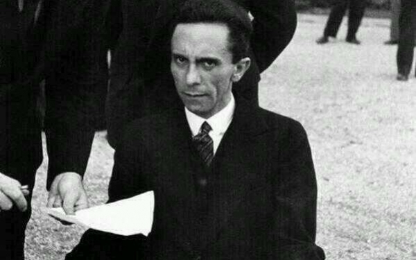 Το βλέμμα του μίσους- Γιατί οι Έλληνες Εβραίοι θα μπορούσε να είχαν καλύτερη τύχη