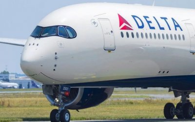Delta Air Lines: Έδωσε 10.000 δολάρια σε επιβάτες για να αποβιβαστούν από μία γεμάτη πτήση