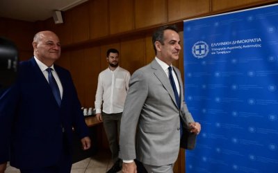 Καταργείται ο ΟΠΕΚΕΠΕ, ενσωματώνεται στην ΑΑΔΕ - Καμία ανάληψη ευθύνης