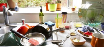 Τα 5 αντικείμενα που πρέπει να πετάξετε από την κουζίνα σας [εικόνες]