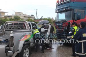 Πύργος: Σφοδρή σύγκρουση Ι.Χ. με νταλίκα με τραυματισμό