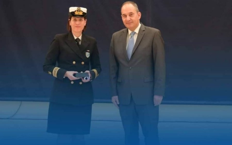 Η Νίκη Γιαννακοπούλου πρώην Διοικητής Λιμενικού Τμήματος Πόρου