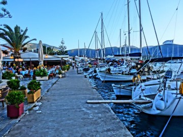 Ευχαριστήριο "Αιγιαλού" για την δημιουργία Εθνικής Τράπεζας στην Σάμη