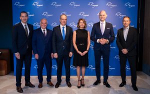 Fraport: Η ανοδική πορεία της επιβατικής κίνησης, η εξέλιξη των 14 περιφερειακών αεροδρομίων και η ανάγκη για ισορροπημένη ανάπτυξη του ελληνικού τουρισμού