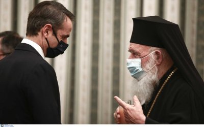 Μητσοτάκης σε Ιερώνυμο: Η Εκκλησία να αναλάβει τις δικές της ευθύνες