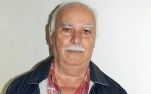 Λαμπρογιάννης Πεφάνης: Ο συγκινητικός αποχαιρετισμός στον πατέρα του, Παναγή Πεφάνη