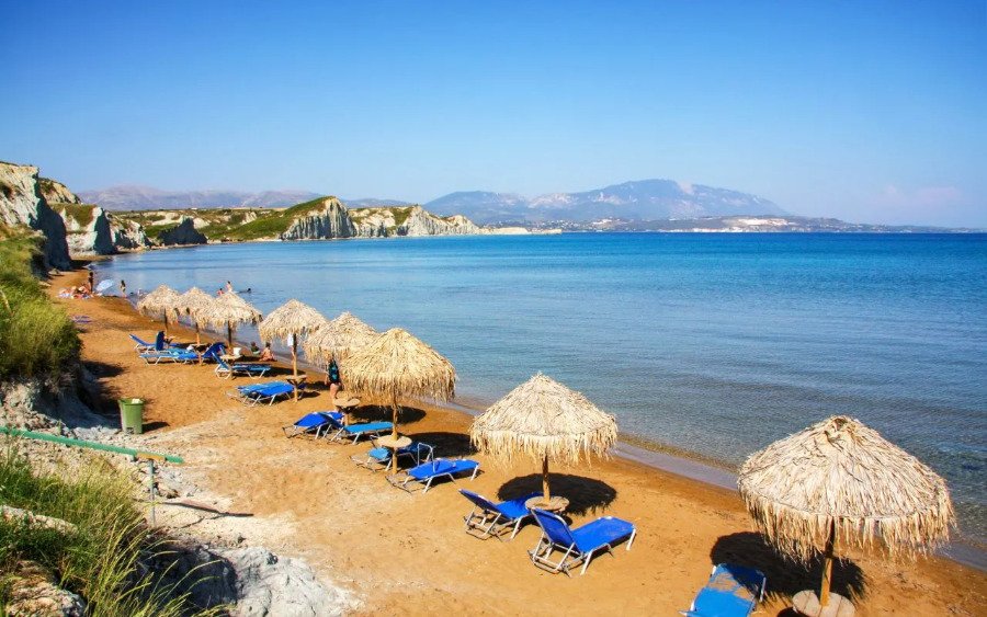 Ερώτηση Φαρακλού για τον κίνδυνο κατολισθήσεων στην Κουνόπετρα Ληξουρίου