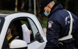 Πέντε παραβάσεις στην Κεφαλονιά την παραμονή της Πρωτοχρονιάς για μη χρήση μάσκας και άσκοπες μετακινήσεις - Επιβλήθηκαν πρόστιμα