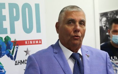 Πέθανε ο Γιώργος Τράγκας – Εχασε την μάχη με τον κορονοϊό