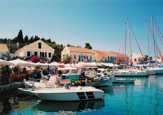 Φισκάρδο: Ατύχημα τα ξημερώματα με σύγκρουση σκαφών