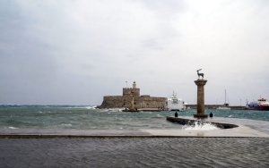 Ρόδος: Παιδίατρος ο 80χρονος Γάλλος που κατηγορείται ότι βίασε 7χρονη σε ξενοδοχείο