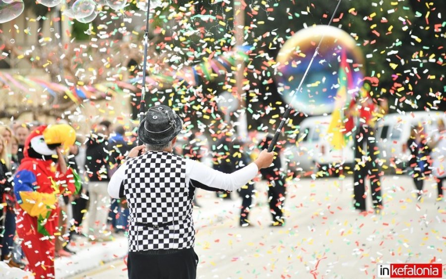Αργοστολιώτικο Καρναβάλι στον Πόρο την Κυριακή 15/2