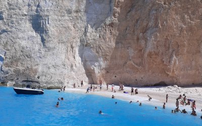 Ναυάγιο: «Μαύρες» προβλέψεις από τον Γεράσιμο Παπαδόπουλο για τη διάσημη παραλία στη Ζάκυνθο