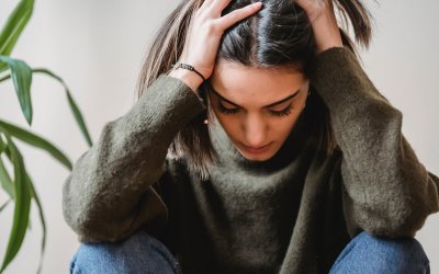 Οι καλύτερες τροφές για να καταπολεμήσεις ημικρανίες και πονοκεφάλους