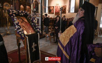 Με κατάνυξη το Τροπάριο της Κασσιανής από την Ανδρική Χορωδία Αργοστολίου