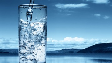 Πώς το κρύο νερό ενεργοποιεί το μεταβολισμό
