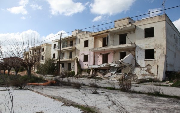 ΠΑΣΟΚ Κεφαλονιάς & Ιθάκης: Ο Tριαντόπουλος και οι Εργατικές Κατοικίες Ληξουρίου