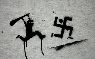 Βεβήλωσαν και το μνημείο των αγωνιστών της Εθνικής Αντίστασης στα Βαλσαμάτα!