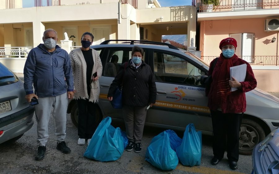 Διανομή αγαθών σε 259 οικογένειες του Δήμου Αργοστολίου