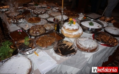 Δεκάδες φανουρόπιτες και πλήθος κόσμου στον ΙΝ Αγίου Νικολάου Μηνιατών (εικόνες)