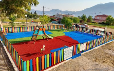 Ξεκίνησε η κατασκευή των νέων παιδικών χαρών στο Δήμο Ληξουρίου