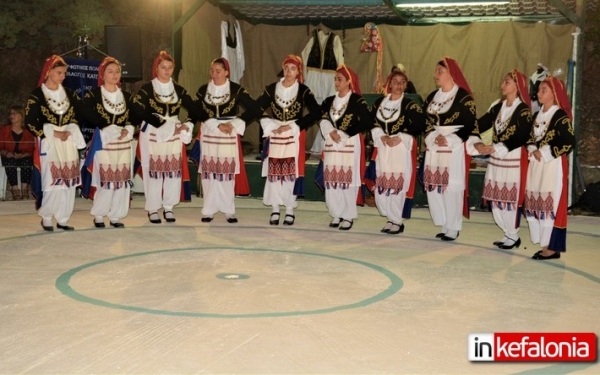 Κεφαλονίτικη βραδιά με καντάδες και χορούς απόψε στα Βλαχάτα