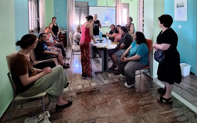 Η Τέχνη ως γέφυρα έκφρασης και ενσωμάτωσης – Η εμπνευστική επίσκεψη του Dr. Pierre Liechner στο ΚΔΗΦ ΑμεΑ ΥΠΕΡΙΩΝ