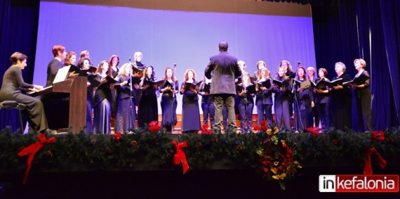 Όμορφη και "ζεστή" η χριστουγεννιάτικη εκδήλωση του Φιλόπτωχου της Ι.Μ. Κεφαλληνίας (εικόνες + video)