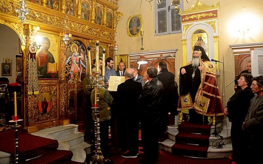 Ο Πανηγυρικός Εσπερινός στην Μονή του Αγίου Ανδρέου Μηλαπιδιάς [εικόνες]