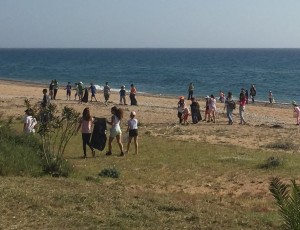 Μικροί και μεγάλοι συνέλεξαν πλαστικά στην παραλία της Σκάλας! (εικόνες)