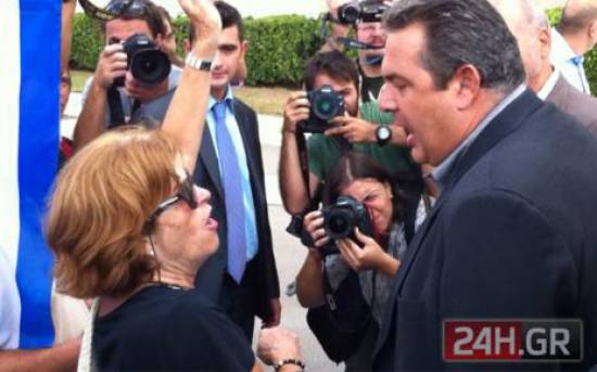 Απόστρατοι αποδοκίμασαν τον Πάνο Καμμένο
