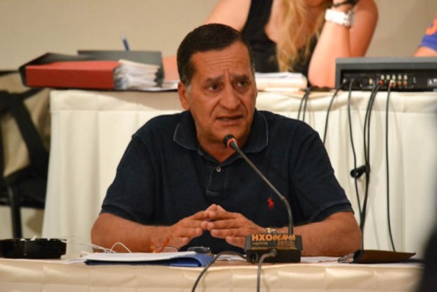 Lifo.gr: "Ο αντιδήμαρχος Κεφαλονιάς προσβάλλει τους ψυχικά πάσχοντες, αυτοί τον εγκαλούν αλλά τελικά εκείνος βγαίνει κι από πάνω"