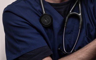 Κορονοϊός: Πώς κόλλησαν οι 11 γιατροί στο νοσοκομείο Πάτρας που έχουν το βρετανικό μεταλλαγμένο στέλεχος